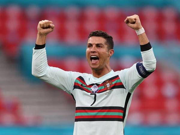 Ronaldo có bao nhiêu bàn thắng