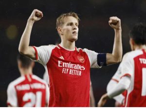 Cầu thủ đội trưởng Arsenal hiện tại là ai?