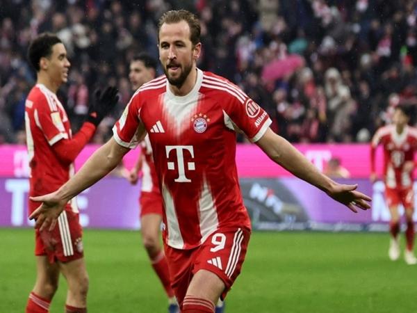 Tin Bayern Munich: Kane lập cú đúp có 28 bàn mùa này