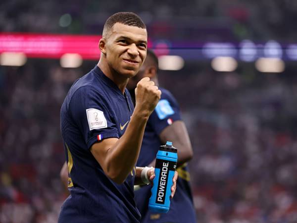 cầu thủ bóng đá nổi tiếng cầu thủ bóng đá nổi tiếng